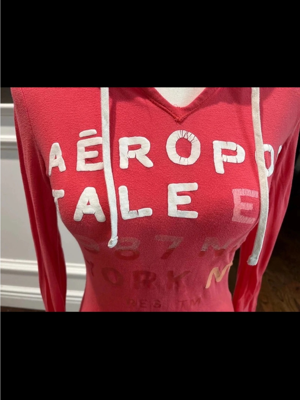 Aeropostale Coral Hooded Graphic Pullover - Picture 8 of 9